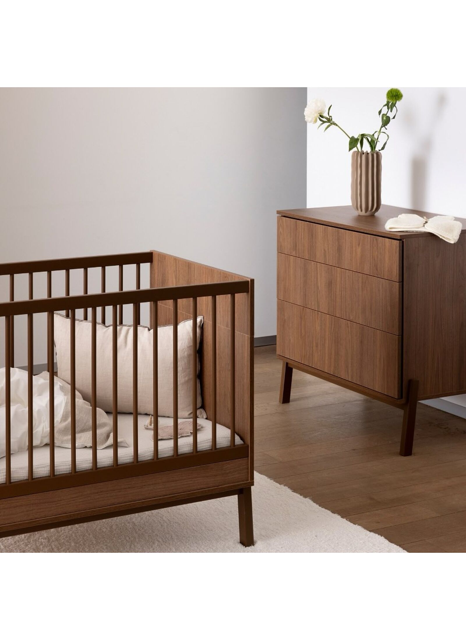 DRESSER ASHI CHESTNUT