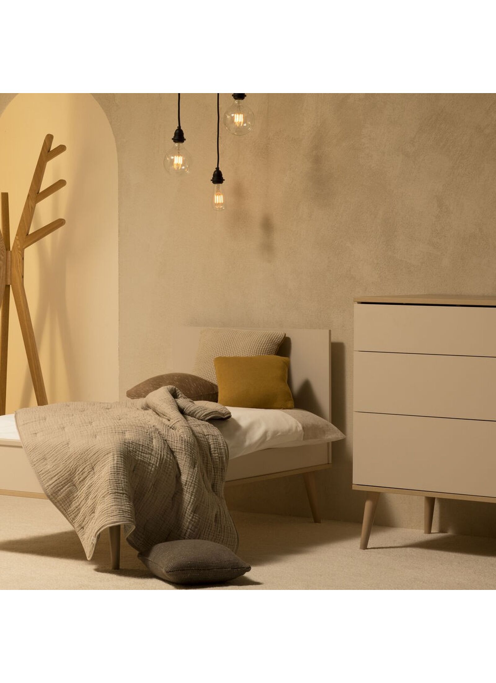 DRESSER FLOW CLAY &AMP; OAK