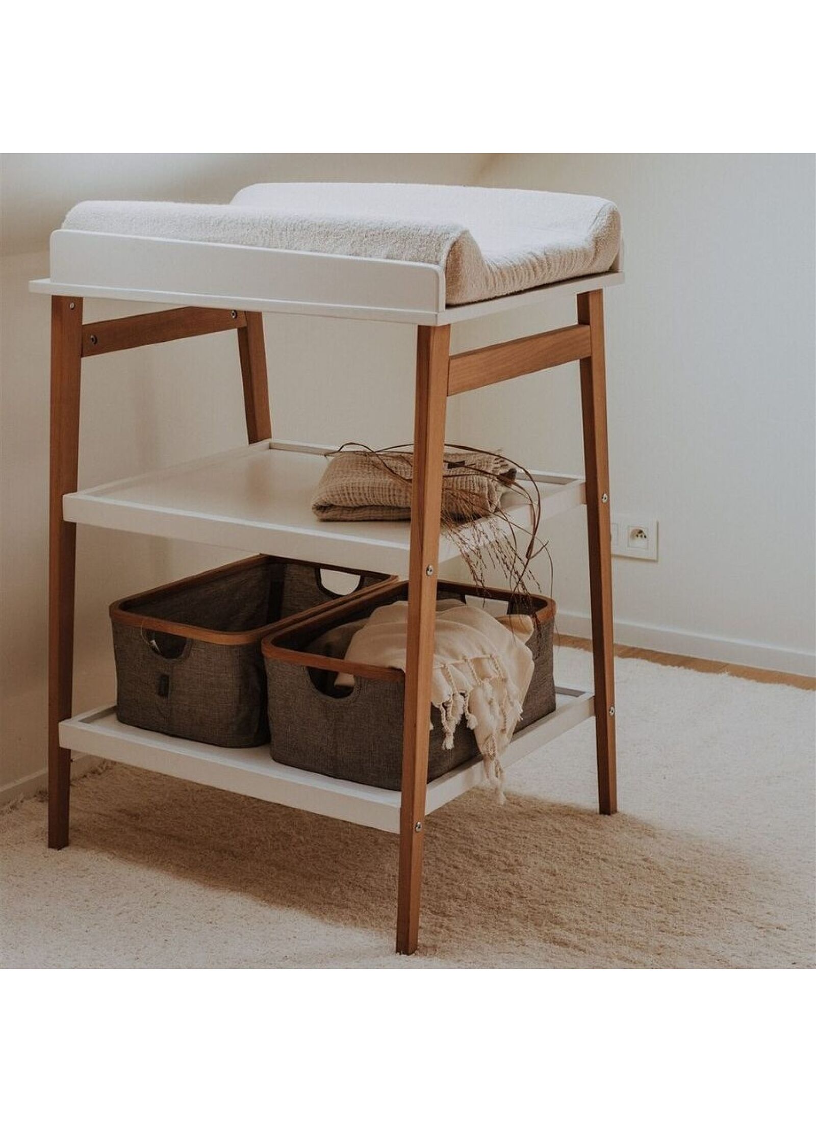 CHANGING TABLE HIP WHITE/NATURAL
