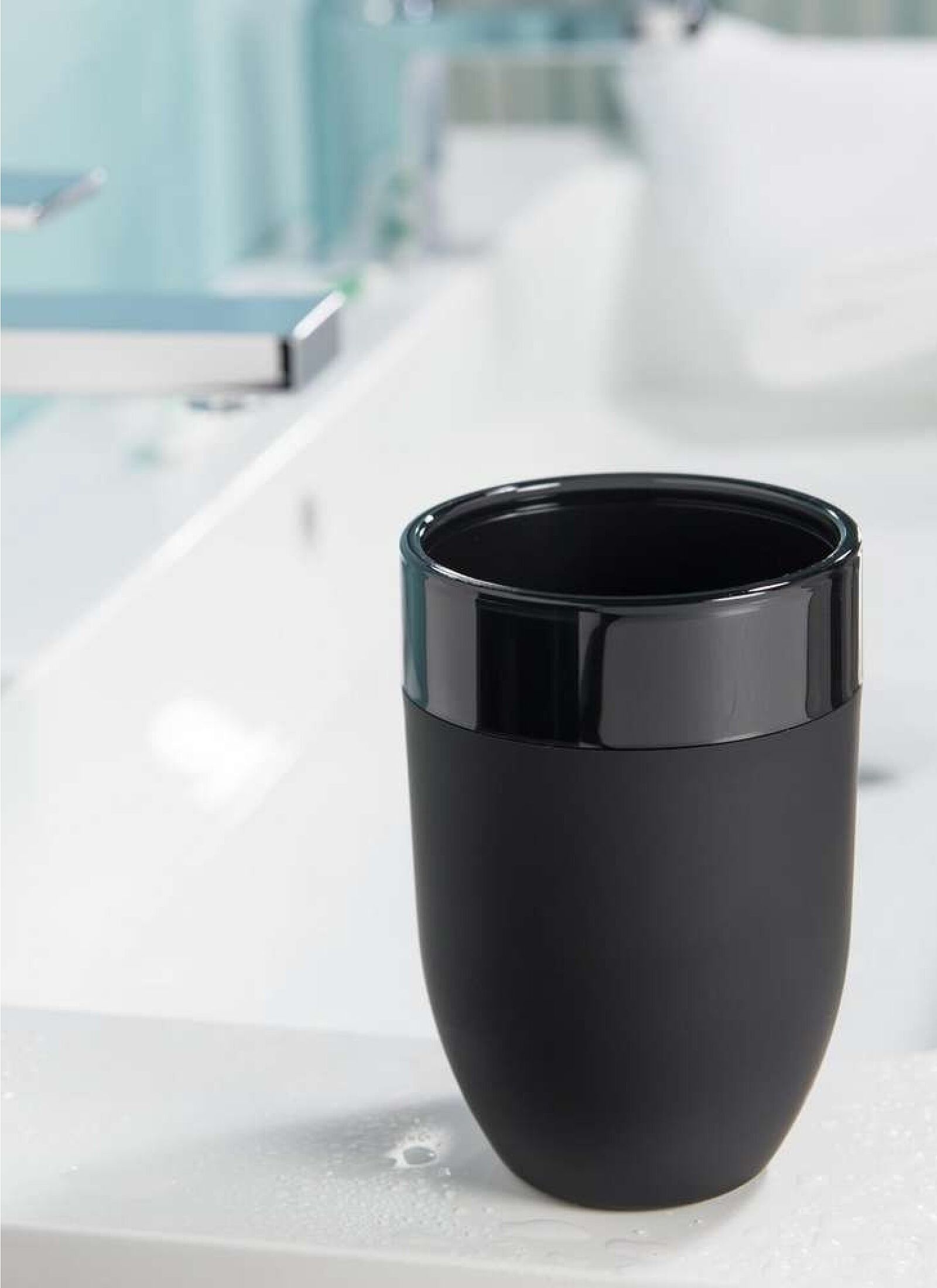 CUP BLOOM BLACK