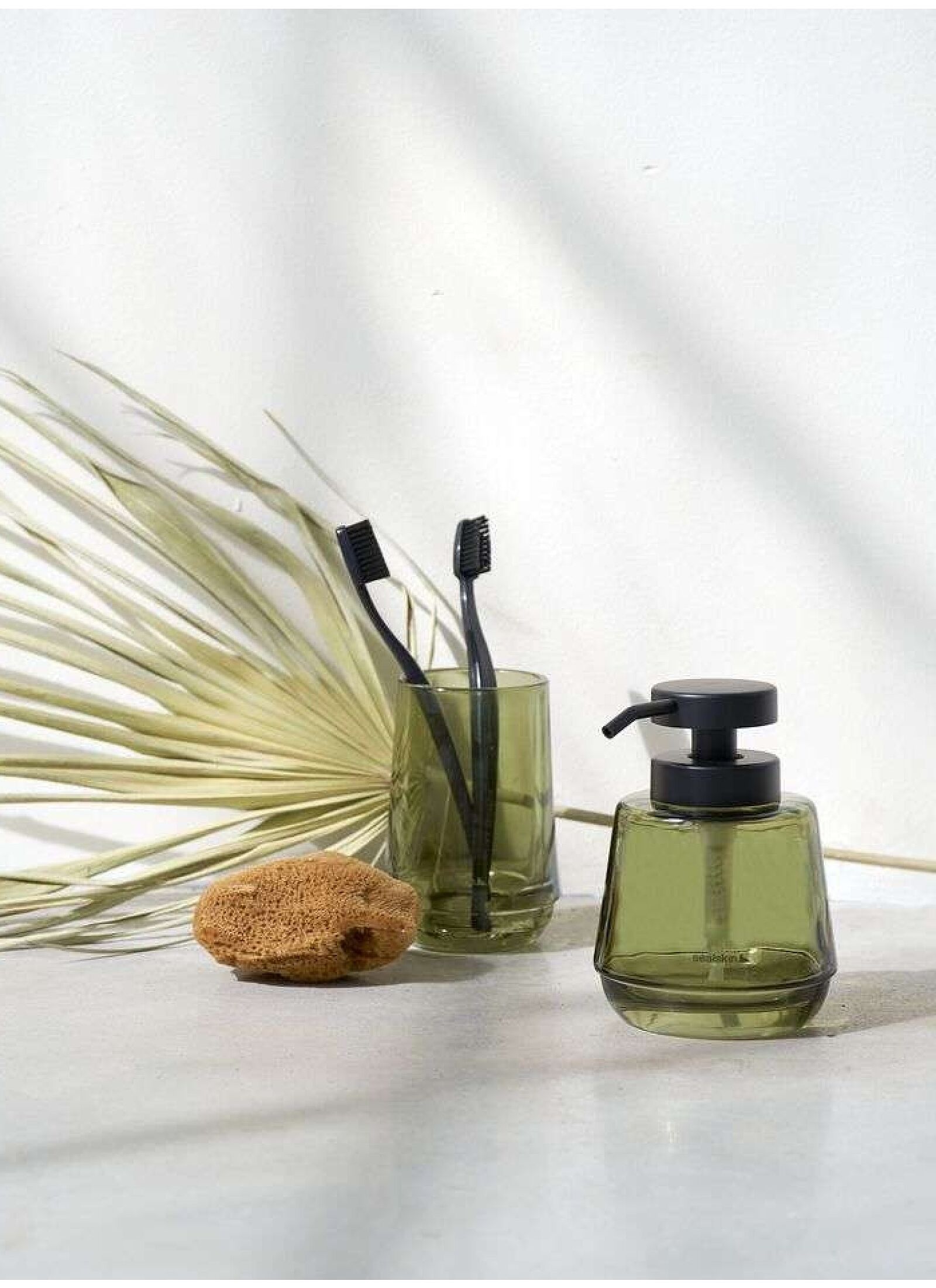 SOAP DISPENSER MOOD GREEN