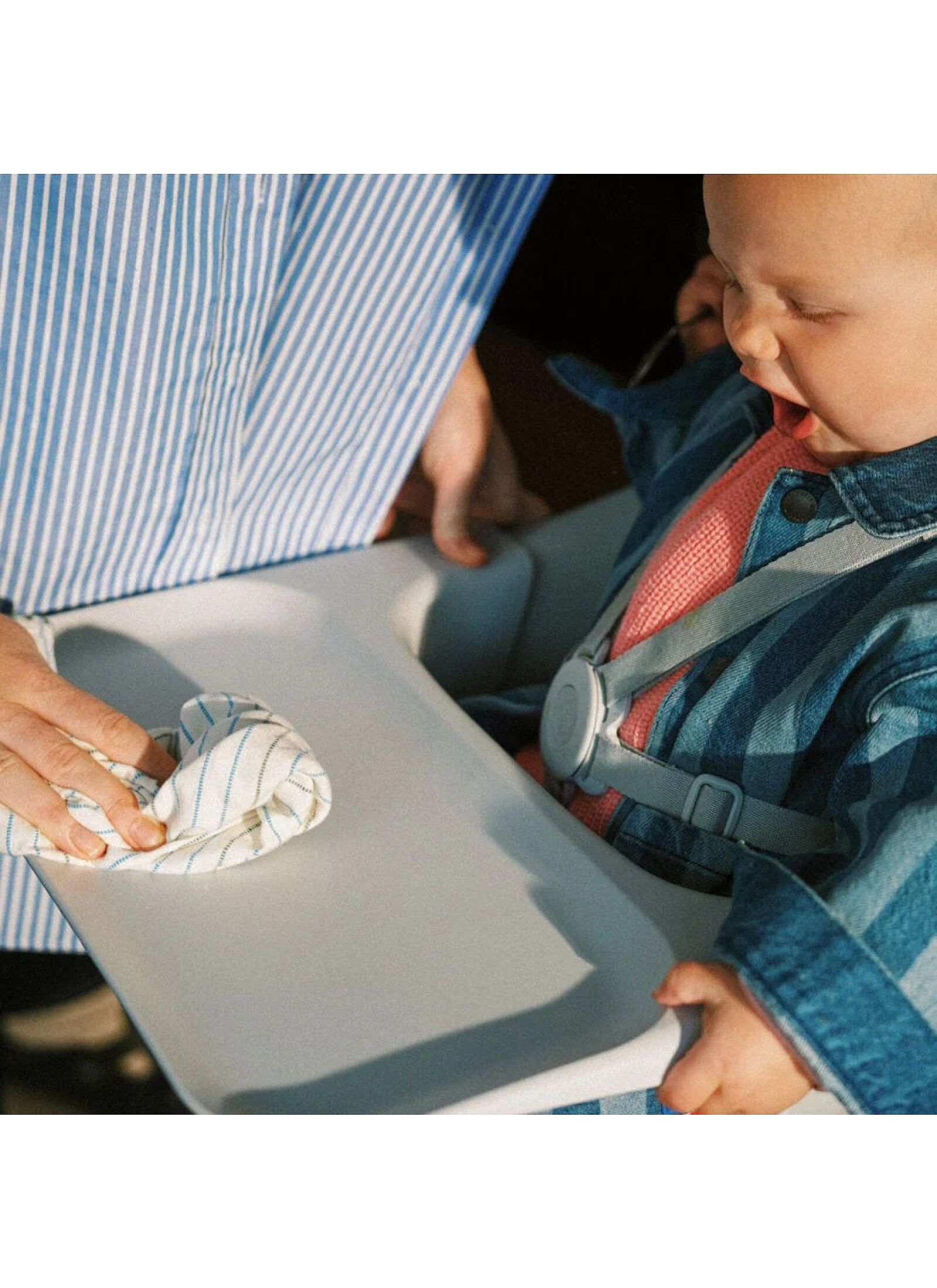 CHAIR CLIKK BLACK WARM BROWN