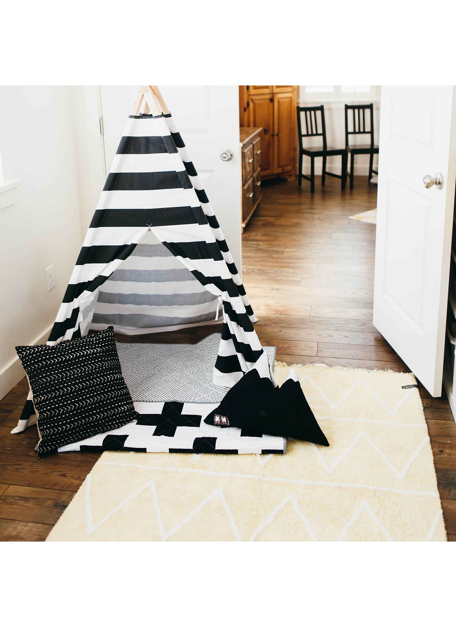 RUG HIPPY YELLOW (120X160)