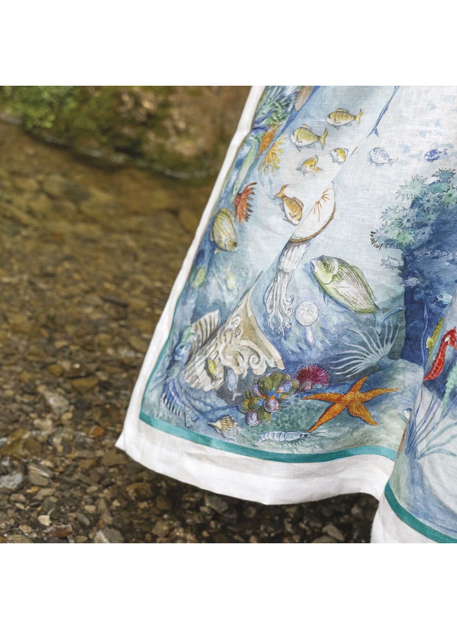 LINEN TABLECLOTH ISUELA (170X170)