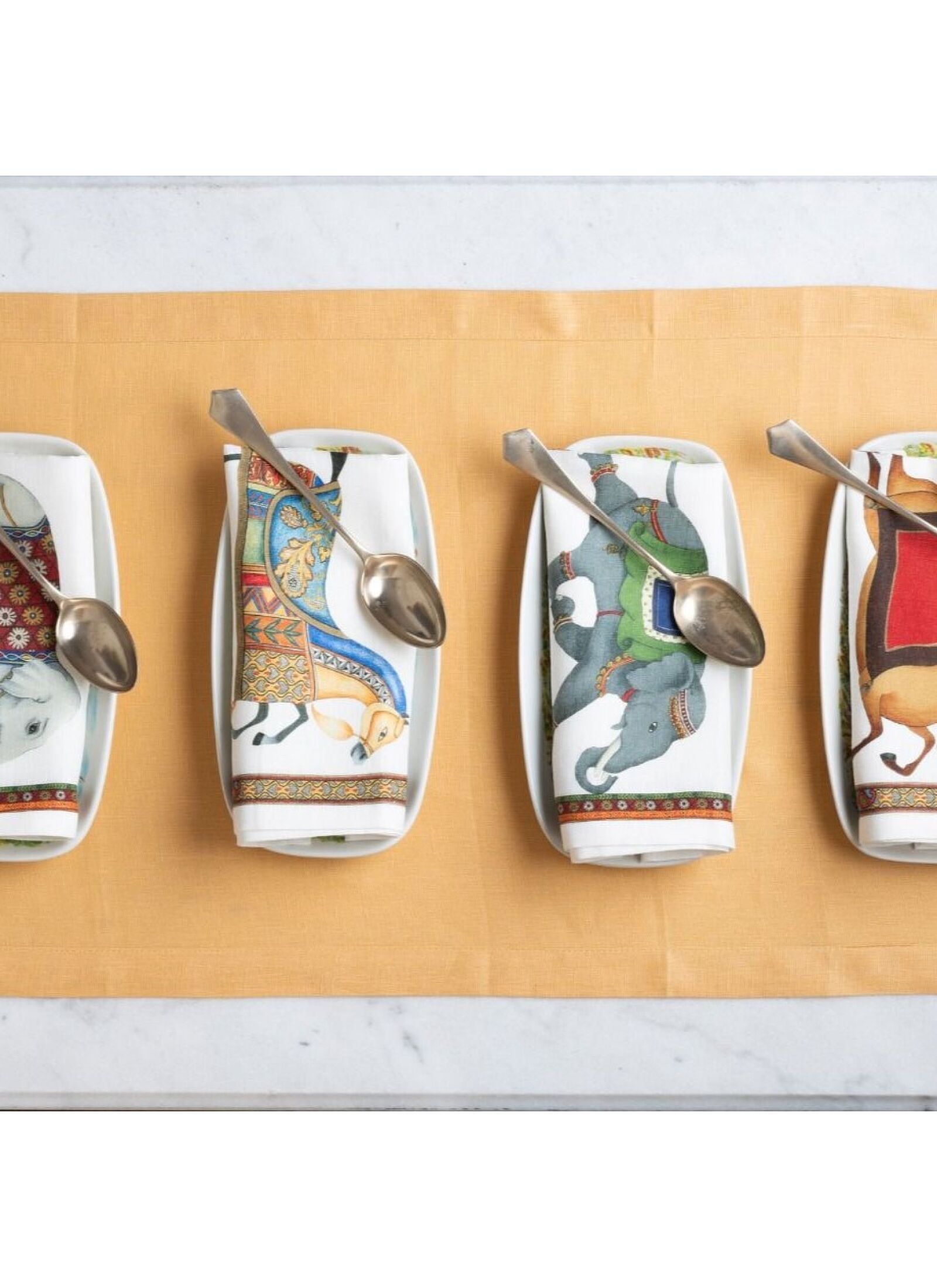 LINEN NAPKINS (4PCS) MAHARAJAH