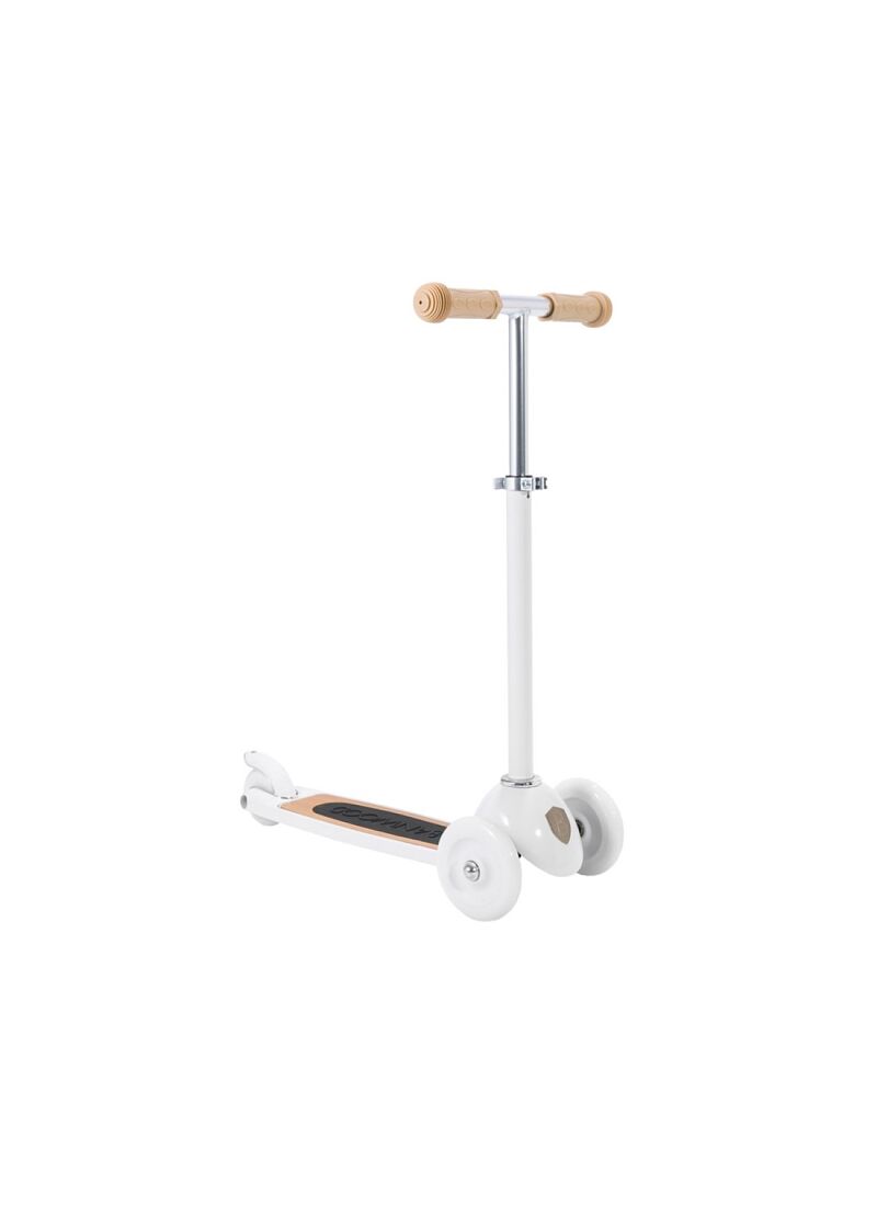 SCOOTER WHITE