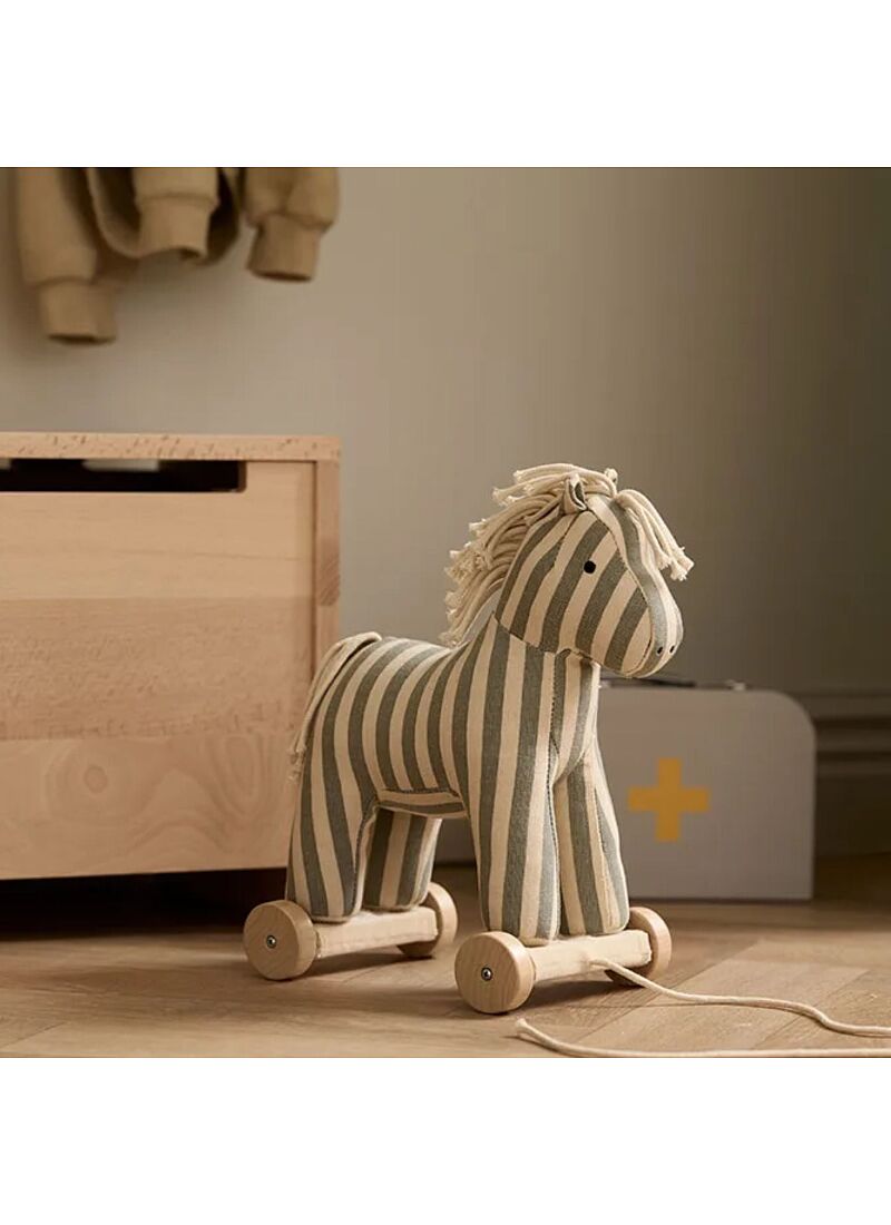 PULL ALONG HORSE SAM AIDEN