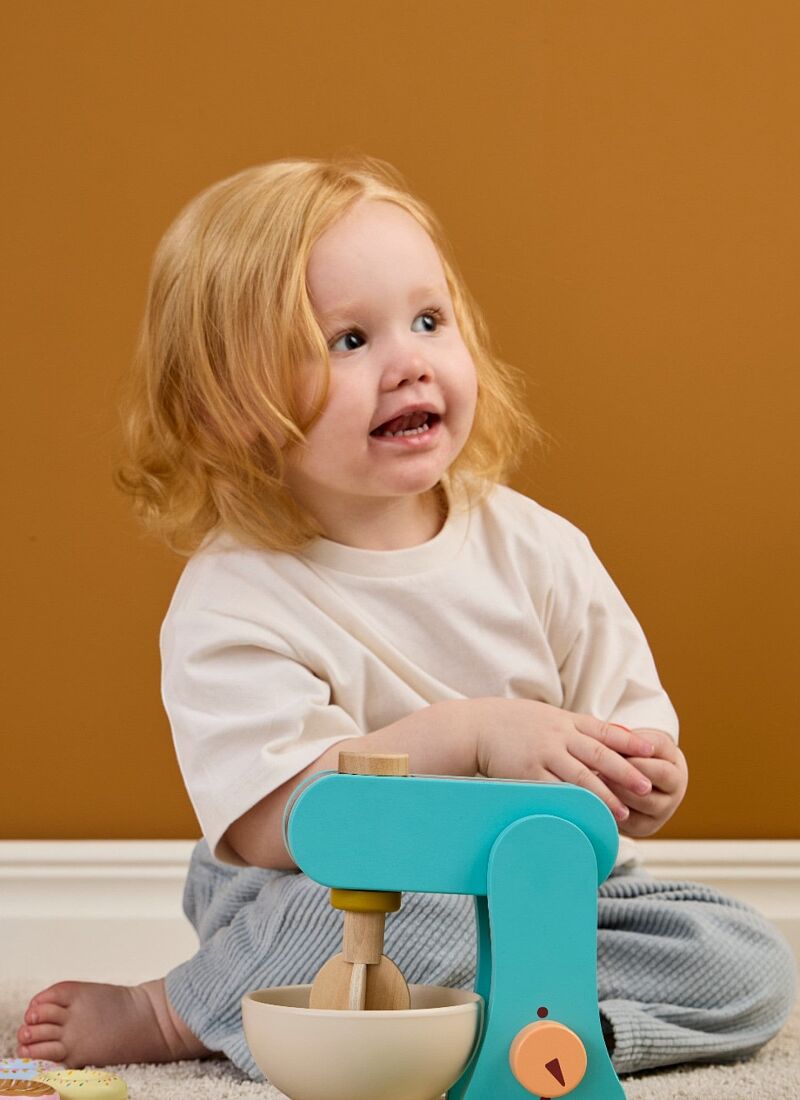 WOODEN MIXER KID'S HUB YELLOW