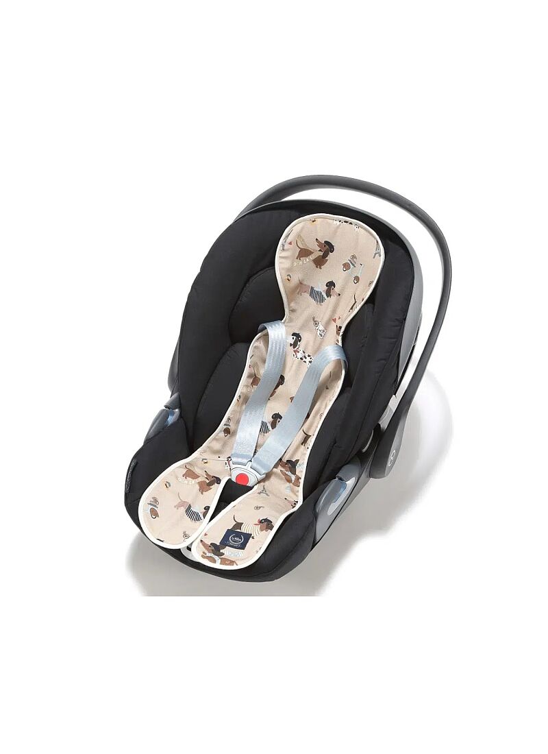 CAR SEAT PROTECTOR PIERRE THE DOG