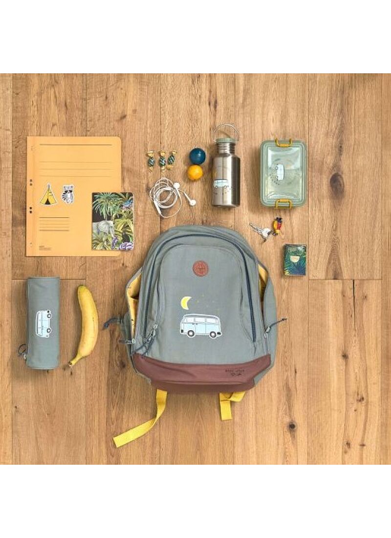 BACKPACK ADVENTURE BUS