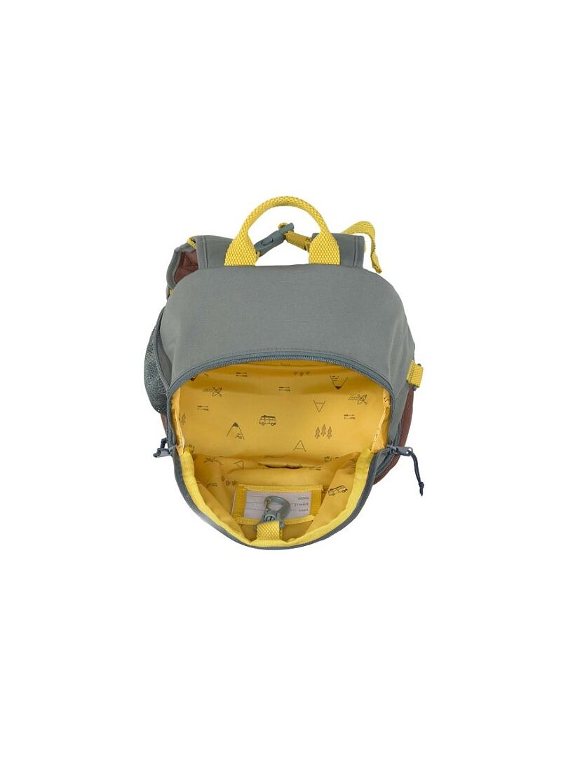 BACKPACK ADVENTURE BUS