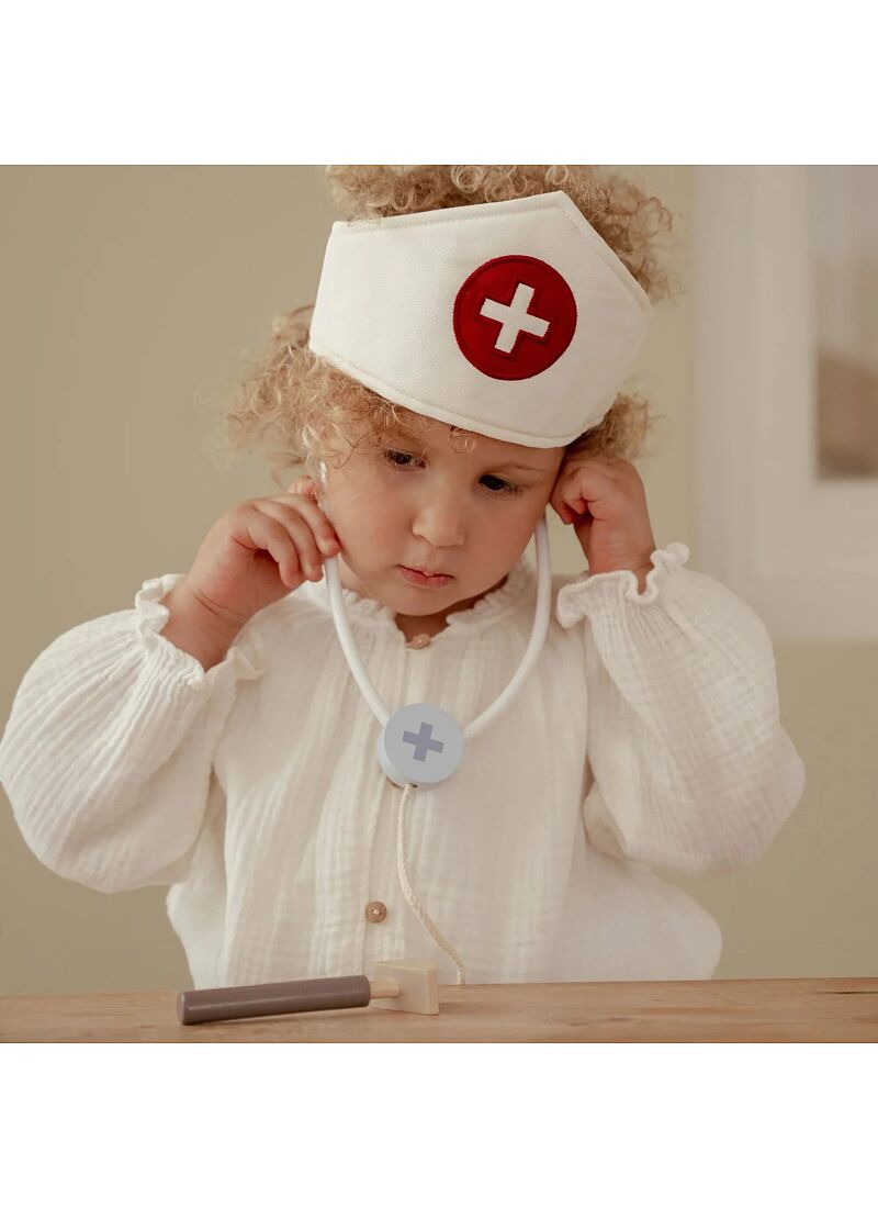 WOODEN TOY DOCTOR'S BAG