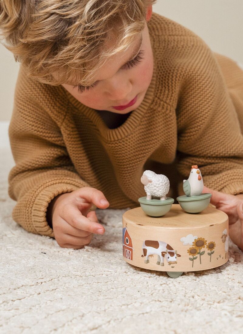 WOODEN MUSIC BOX LITTLE FARM