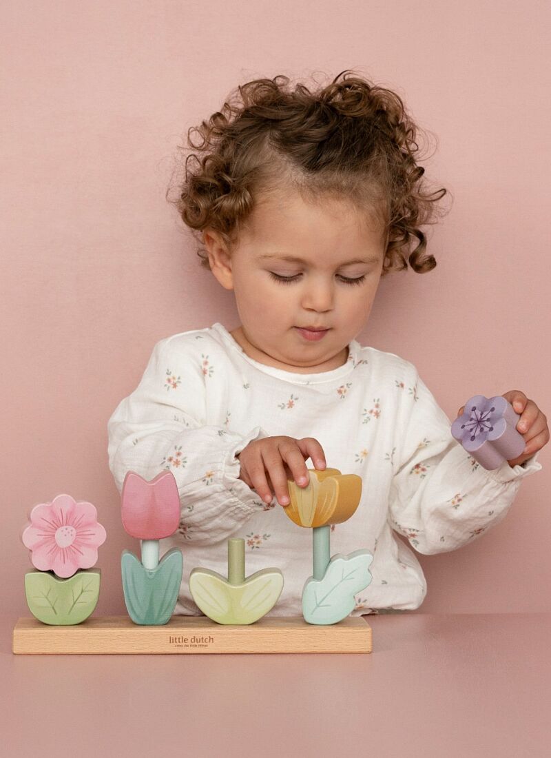 WOODEN STORTING GAME FAIRY GARDEN