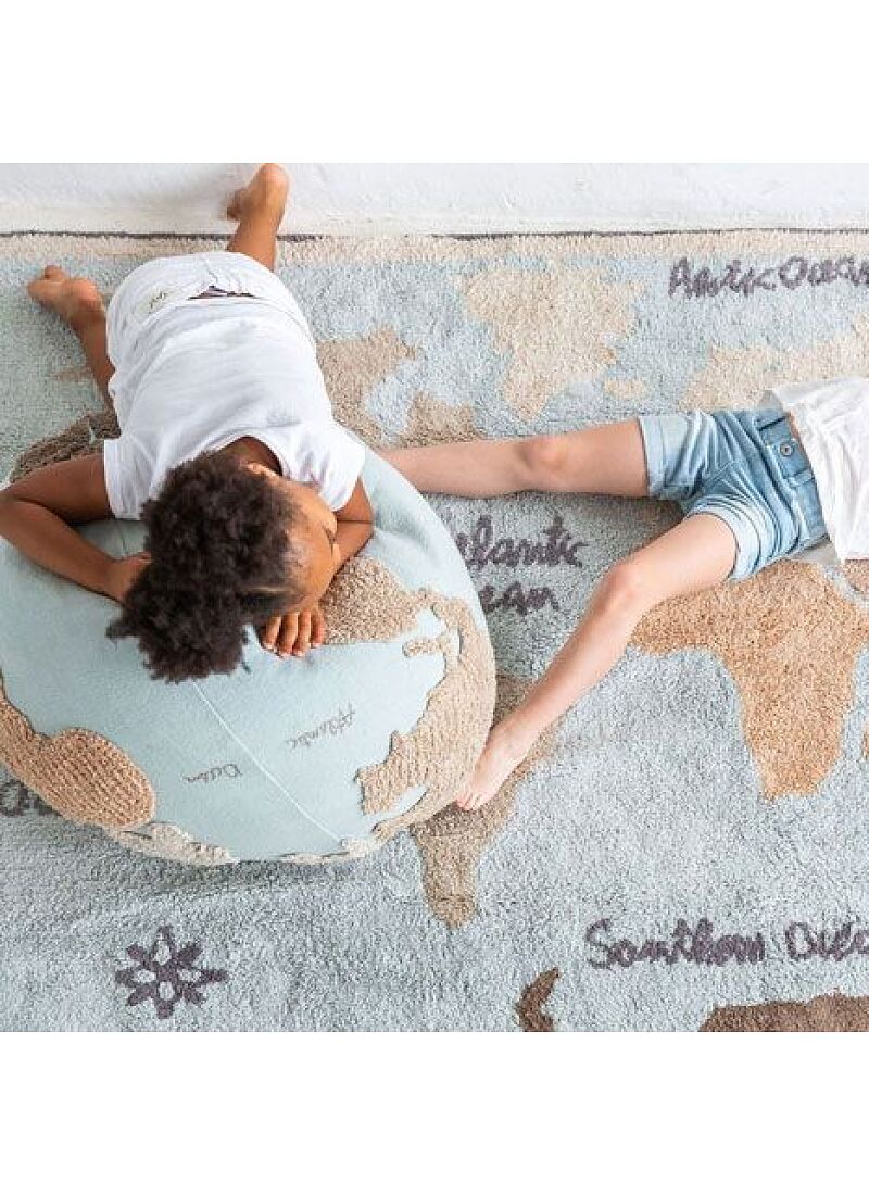 POUF WORLD MAP