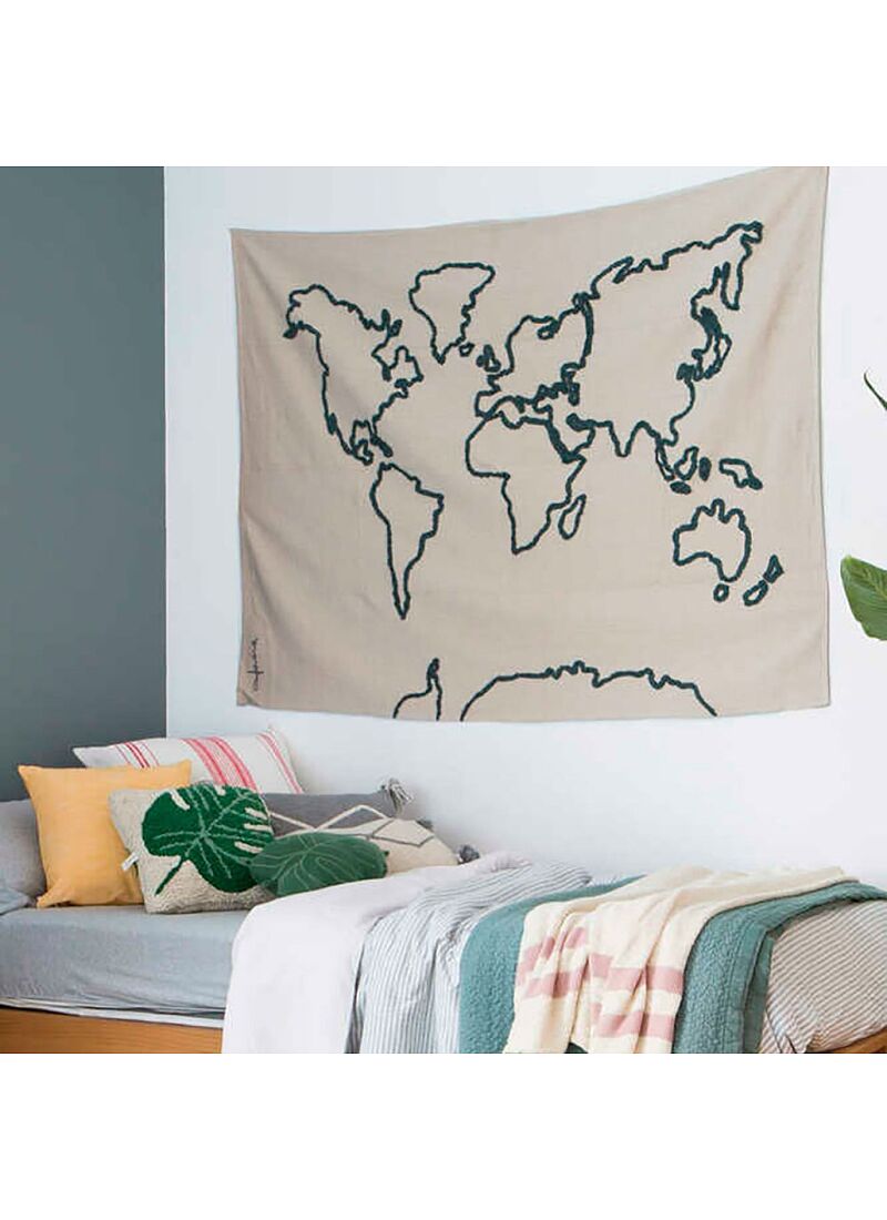 WALL HANGING ATLAS
