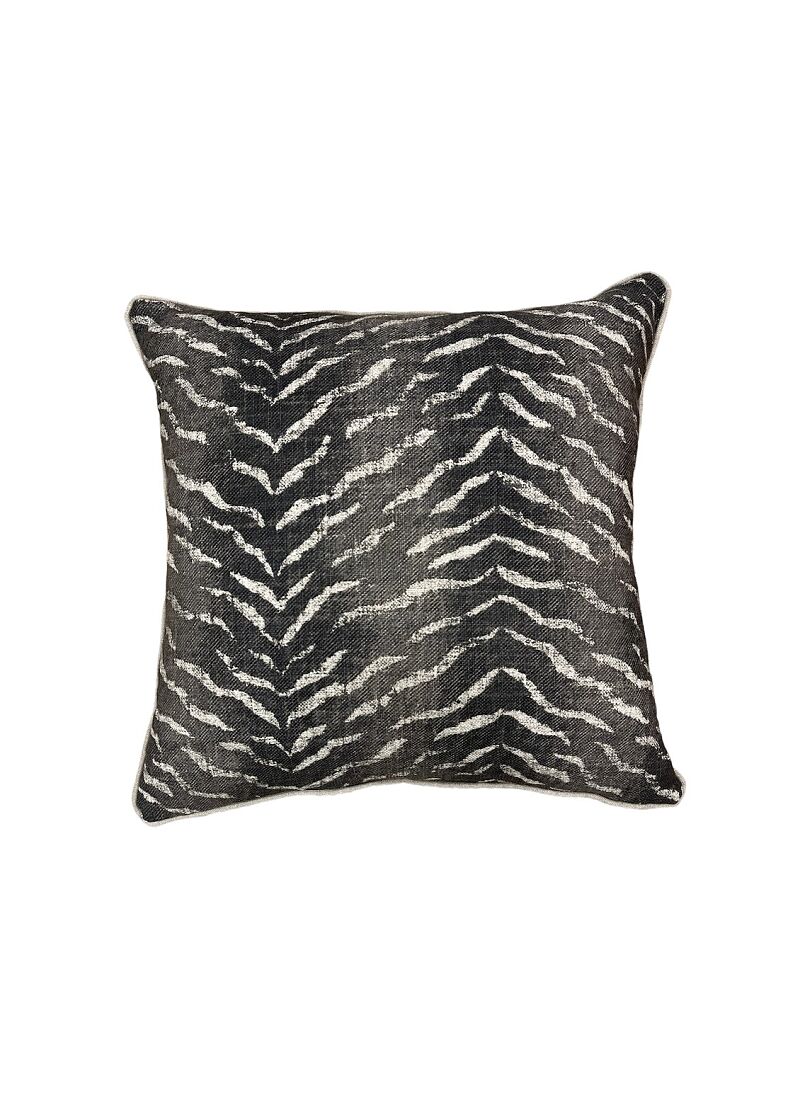 DECORATIVE CUSHION (50x50) CHEETAH BLACK