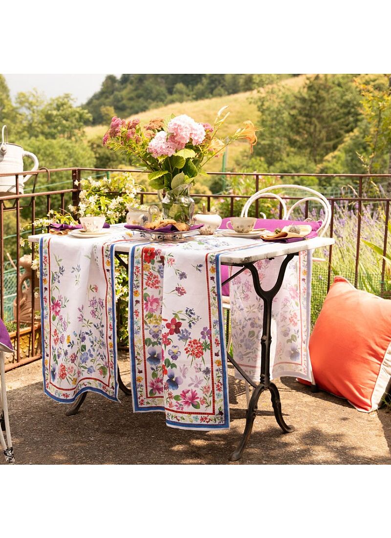 LINEN RUNNER PRIMULA