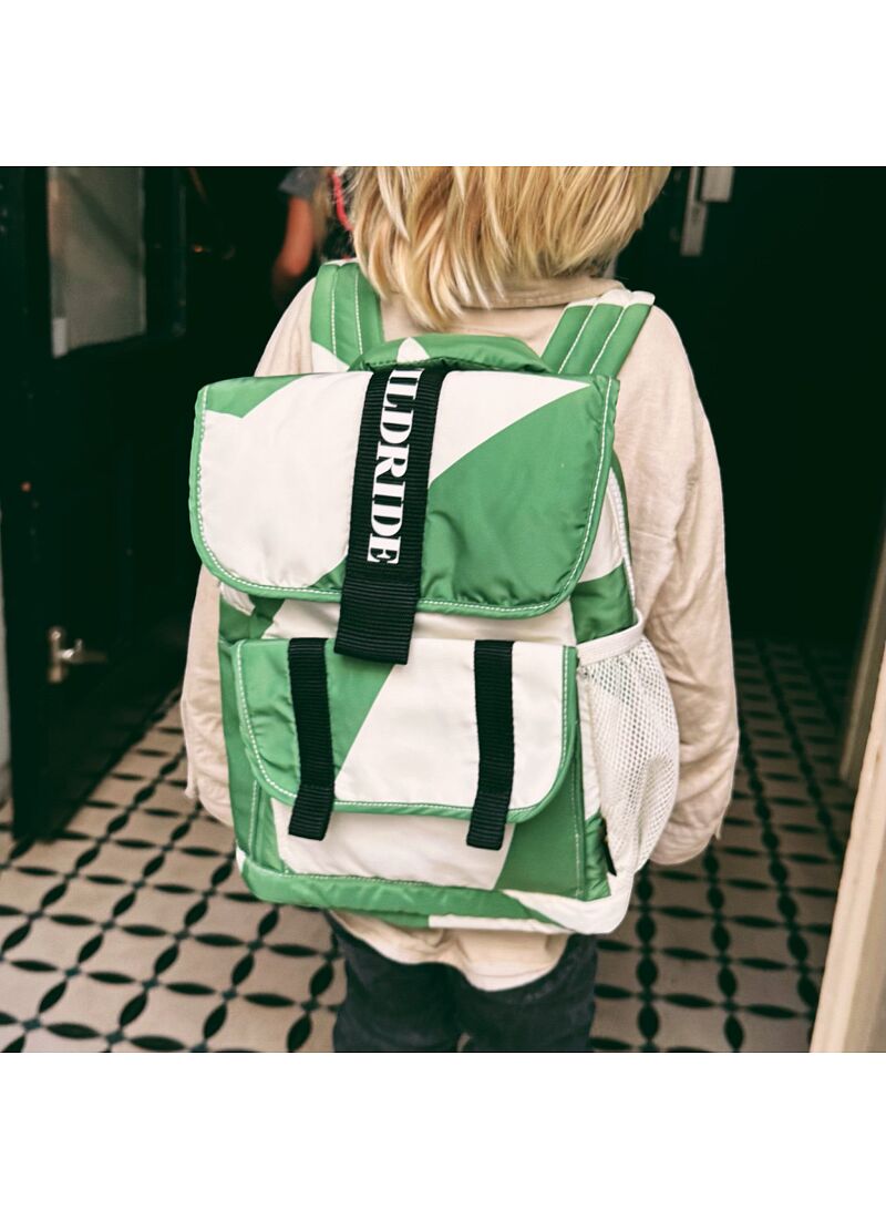 CHILD BACKPACK GREEN GRAPHIC