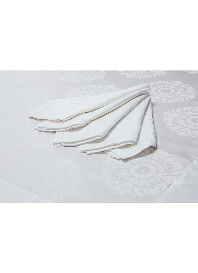 JACQUARD TABLECLOTH WITH AJOUR WHITE (170X170)